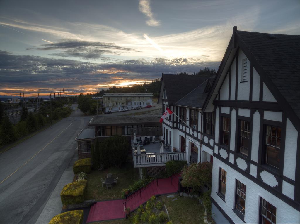 The Old Courthouse Inn Powell River Kültér fotó