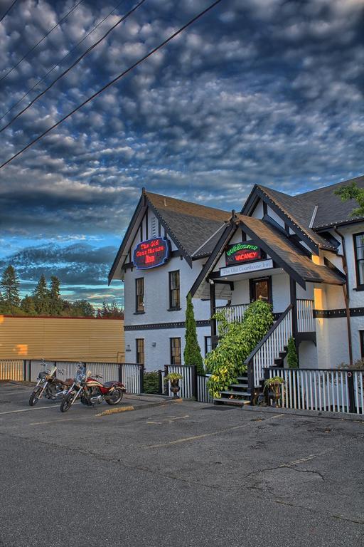 The Old Courthouse Inn Powell River Kültér fotó
