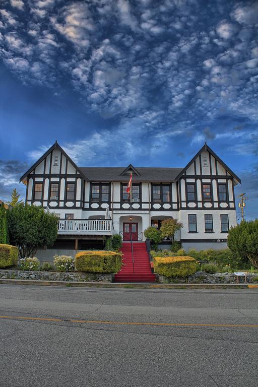The Old Courthouse Inn Powell River Kültér fotó